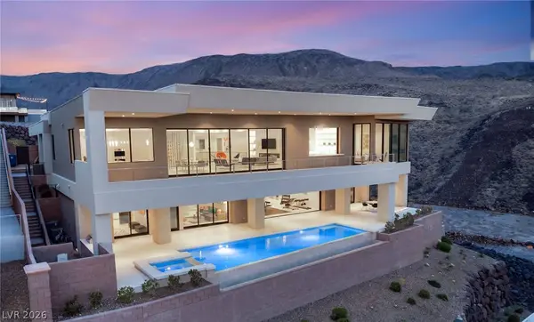 677 Overlook Rim DR