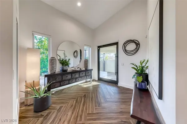 2216 Sky Pointe Ridge DR, Henderson, NV 89052