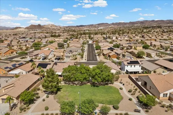 1020 Water Cove ST, Henderson, NV 89011