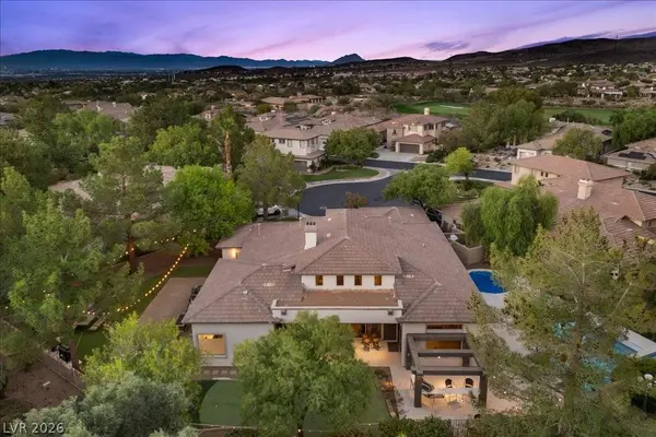 1 Darcy CT, Henderson, NV 89052