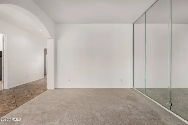 2425 W RED RANGE Way, Phoenix, AZ 85085