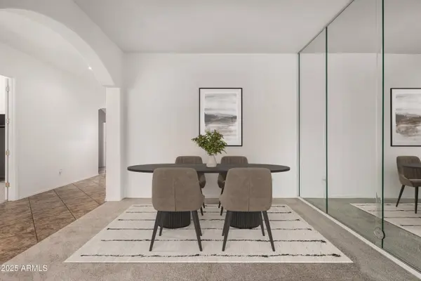 2425 W RED RANGE Way, Phoenix, AZ 85085