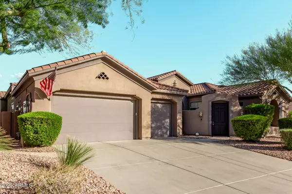 42041 N MOUNTAIN COVE Drive, Phoenix, AZ 85086