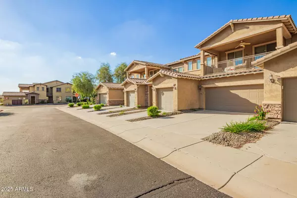 2140 W TALLGRASS Trail #109, Phoenix, AZ 85085