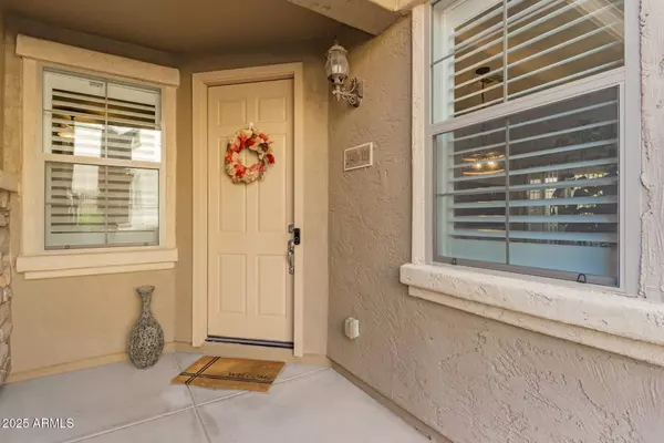 2140 W TALLGRASS Trail #109, Phoenix, AZ 85085
