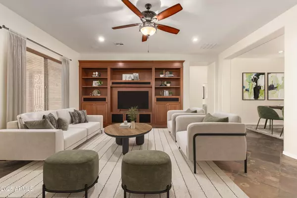 2028 W SKINNER Drive, Phoenix, AZ 85085