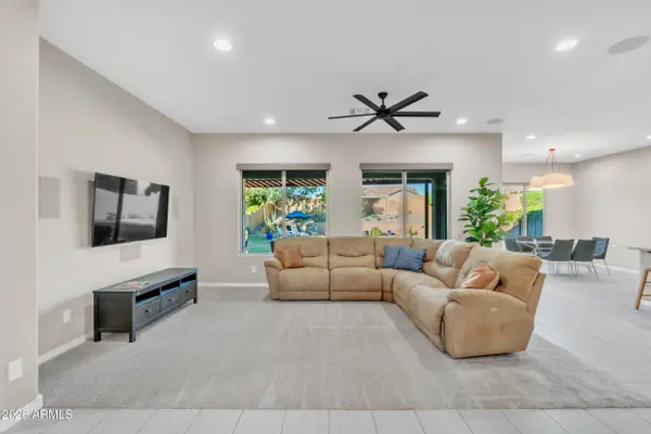 1610 W BLAYLOCK Drive, Phoenix, AZ 85085