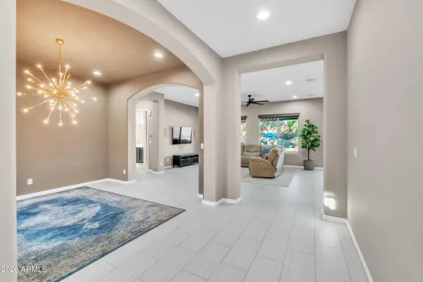 1610 W BLAYLOCK Drive, Phoenix, AZ 85085