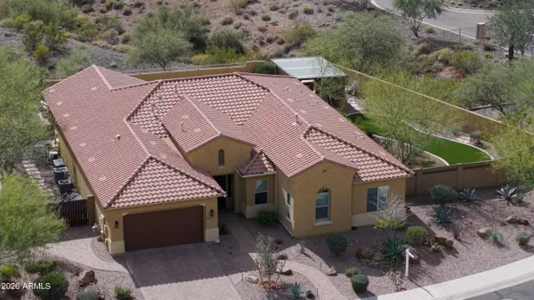 909 W SPUR Drive, Phoenix, AZ 85085