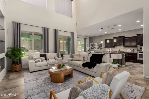 1630 W BLAYLOCK Drive, Phoenix, AZ 85085