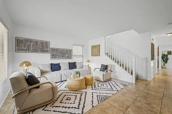 2323 W HUNTER Court, Phoenix, AZ 85085