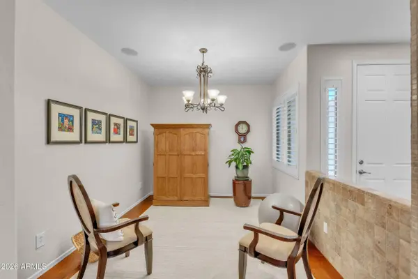 2236 W SPUR Drive, Phoenix, AZ 85085