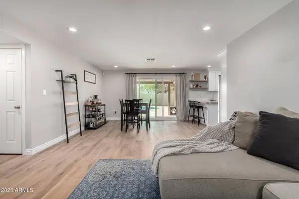 3503 E CAMPO BELLO Drive, Phoenix, AZ 85032