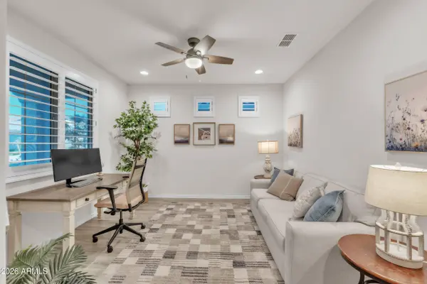 2035 W BRAMBLE BERRY Lane, Phoenix, AZ 85085