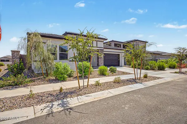 893 W SUPERSTITION Drive, San Tan Valley, AZ 85140