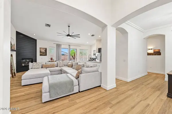 9523 E GLENCOVE Street, Mesa, AZ 85207
