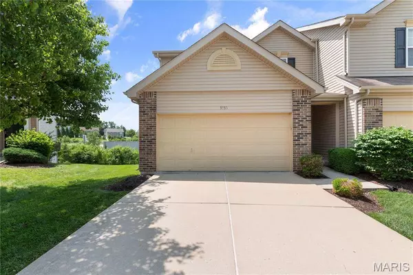 5555 Wavecrest CIR, Cottleville, MO 63304
