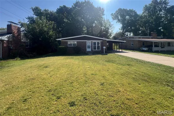 3672 Marshall AVE, St Louis, MO 63114