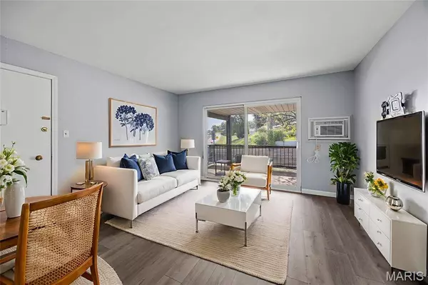 10018 Bunker Hill DR #G, St Louis, MO 63123