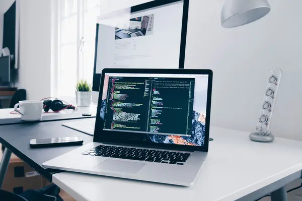 Top NYC Neighborhoods for Tech Workers with Short Commutes,ACLM Group