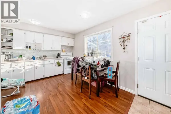 702, 4719 33 Street, Red Deer, AB T4N0N7