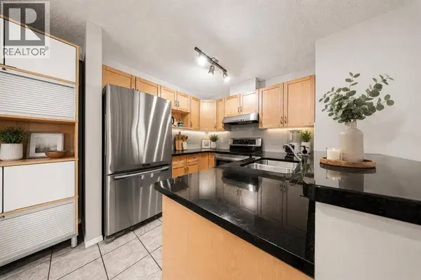 1104, 70 Panamount Drive NW, Calgary, AB T3K6K3