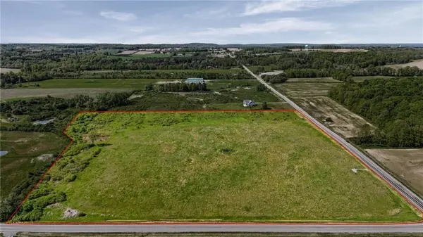 7900 Olmstead RD, Bloomfield, NY 14469