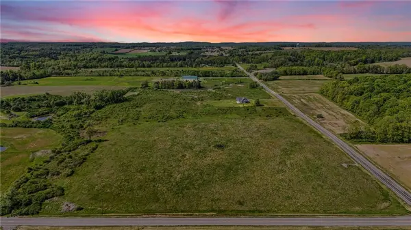 7900 Olmstead RD, Bloomfield, NY 14469