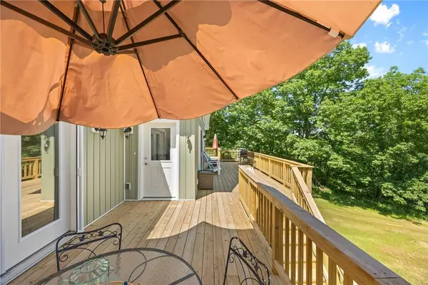 8 Red Cedar Falls LN, Dundee, NY 14837