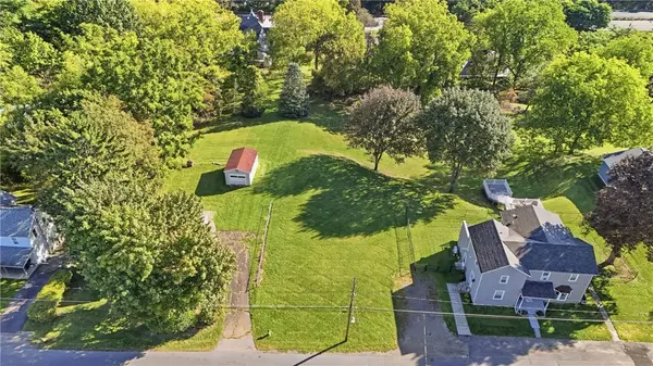 N Glen AVE, Watkins Glen, NY 14891