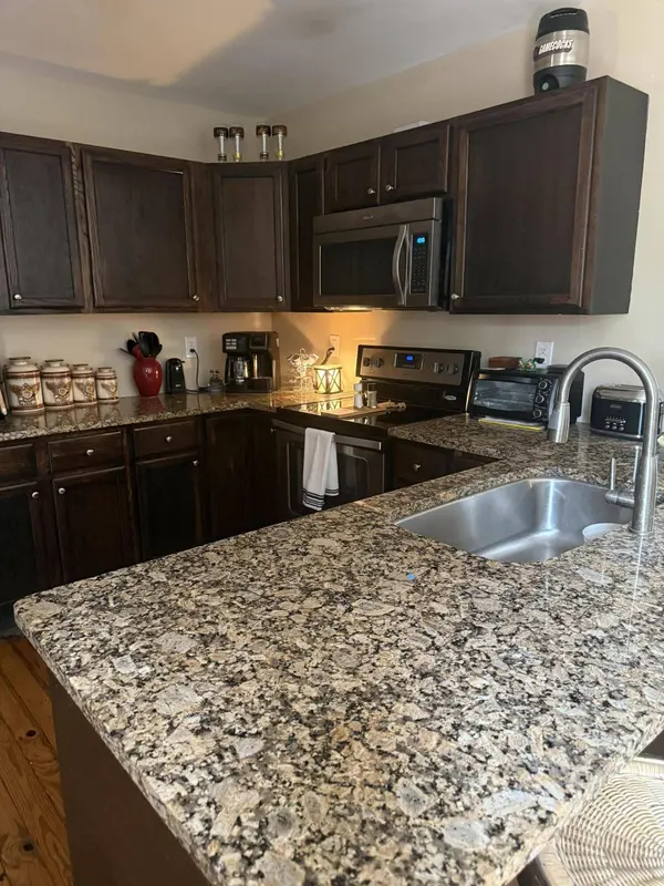 823 Sunset DR, Greenwood, SC 29646