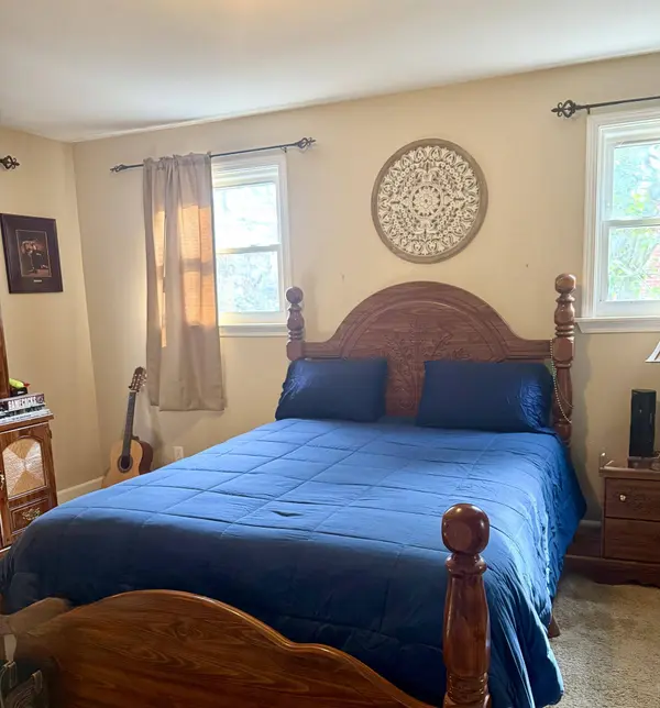 823 Sunset DR, Greenwood, SC 29646