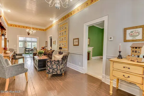 800 Buncombe ST, Edgefield, SC 29824