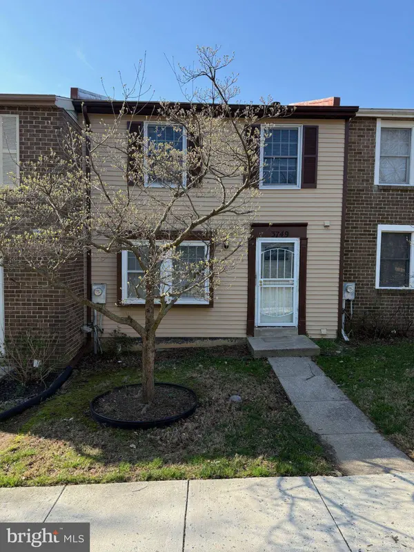 3749 CASTLE TER #121-14, Silver Spring, MD 20904