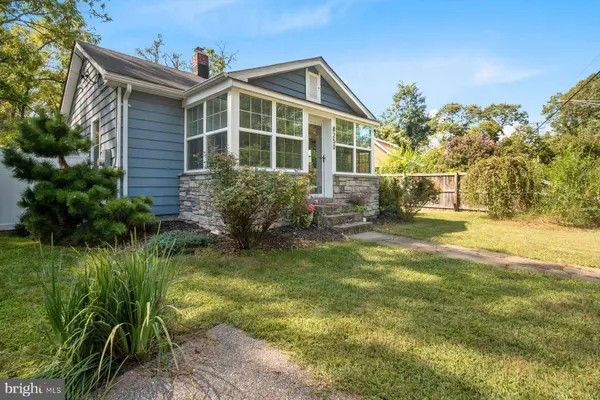 8250 RAILROAD AVE, Millersville, MD 21108