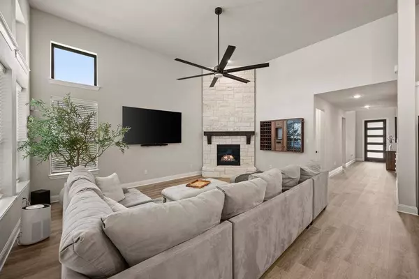 3000 Walker Way, Northlake, TX 76247