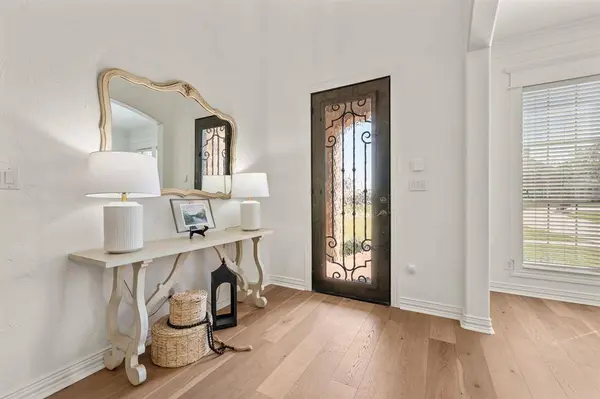 115 Eagles Peak Lane, Double Oak, TX 75077