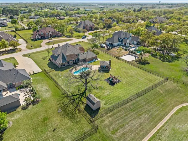 115 Eagles Peak Lane, Double Oak, TX 75077