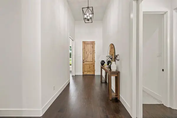 160 S Woodland Trail, Double Oak, TX 75077