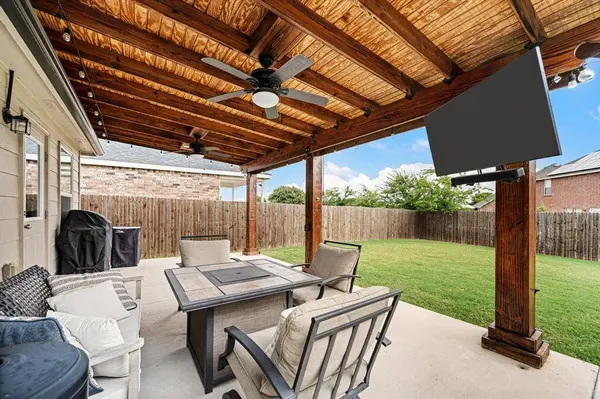 9112 Lookout Point, Fort Worth, TX 76179