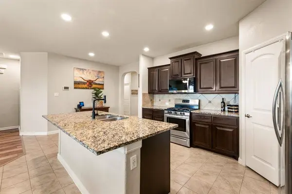 1132 Blooming Prairie Trail, Fort Worth, TX 76177