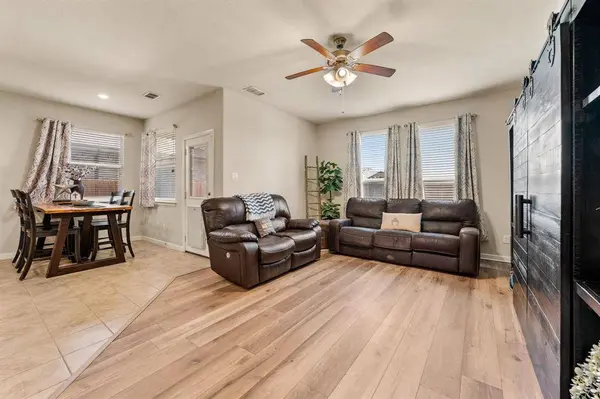1132 Blooming Prairie Trail, Fort Worth, TX 76177