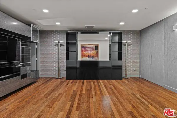 6250 Hollywood Blvd #9E, Los Angeles, CA 90028