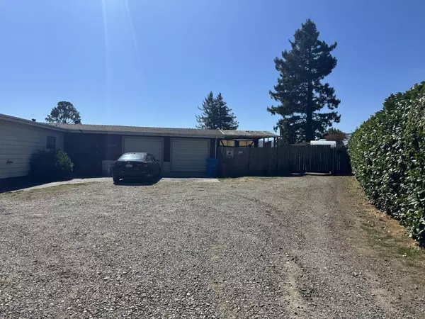 3239 Klein LN, Hydesville, CA 95547