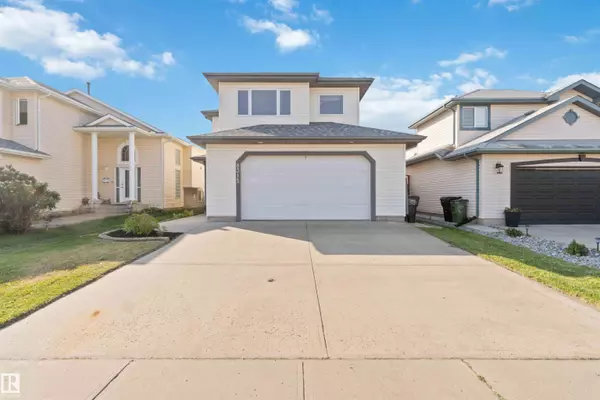 8315 172 Ave NW NW, Edmonton, AB T5Z 3M1
