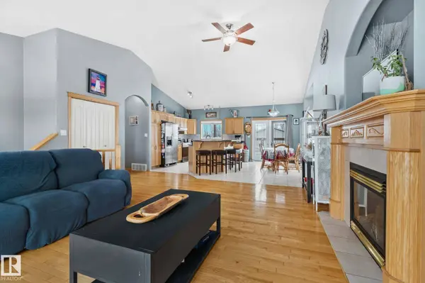 16 53122 range road 14, Rural Parkland County, AB T7X 1X2