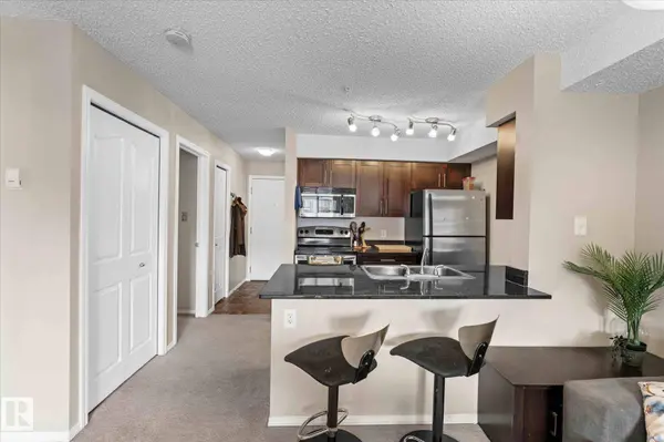 #309 1080 McConachie BV NW NW, Edmonton, AB T5Y 0X2