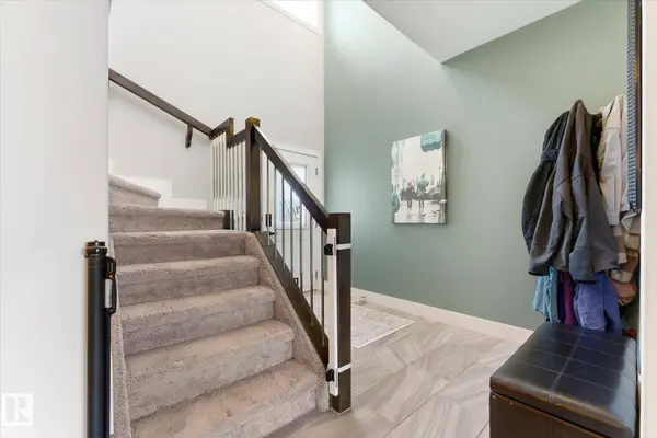 54 Cypress LI, Fort Saskatchewan, AB T8L 0H3