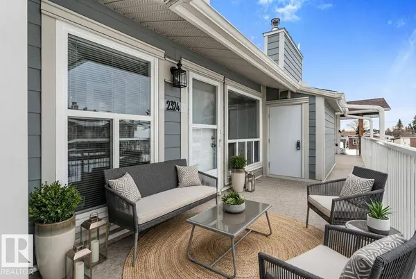 2324 151 AV NW NW, Edmonton, AB T5Y 2L1