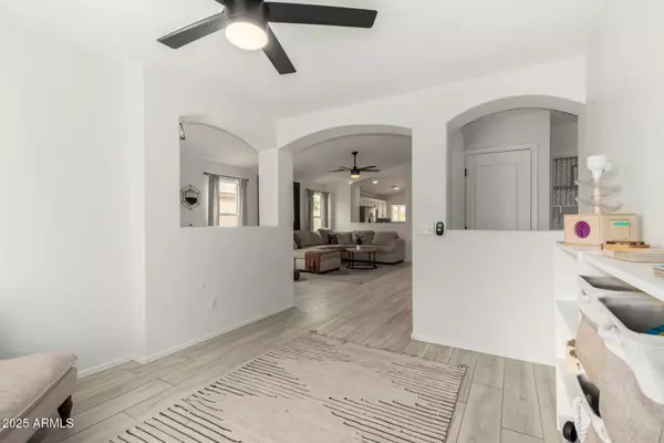 15127 W MONROE Street, Goodyear, AZ 85338